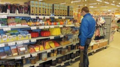 Практически каждый второй россиянин сталкивается с контрафактными товарами