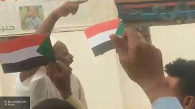 Переходный период в Судане может затянуться на фоне протестов