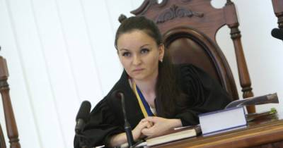 Одиозную экс-судью Царевич оправдали в деле "автомайдановцев"