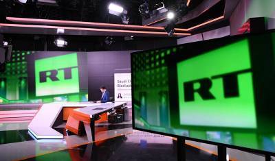 В Латвии ограничили вещание телеканала RT из-за санкций Киселева