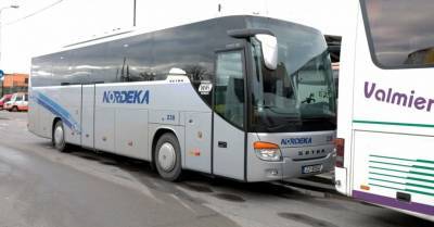 Больной коронавирусом ездил на автобусе между Валкой, Валмиерой и Ригой: ищут пассажиров
