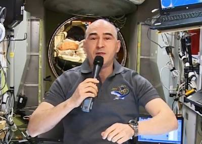 Российский космонавт Иванишин принял участие в голосовании по поправкам в Конституцию