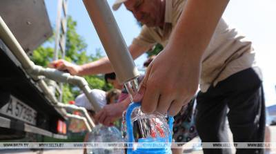 "Минскводоканал" обновил список адресов, куда подвозят питьевую воду