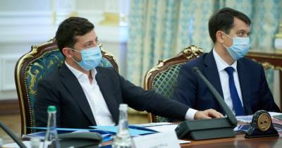 Зеленский радикально поддержал введение налога на выведенный капитал - Саакашвили