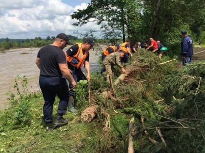 В Черновцах ущерб от наводнения оценили в примерно 21 млн грн