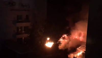 13 человек погибли в Тегеране от взрыва газа и пожара