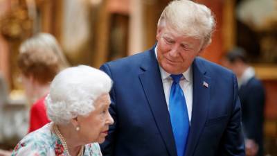 Трамп поздравил королеву Британии Елизавету II с днём рождения