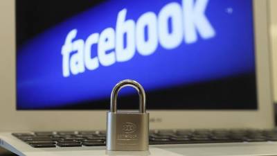 Facebook сообщила о закрытии сотен аккаунтов американских экстремистов