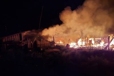 Сегодня ночью в Бурятии огнем полностью уничтожен жилой дом