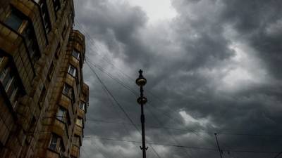 Синоптик назвал сроки завершения дождей и возвращения жары в Петербург