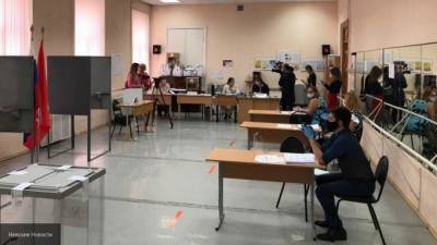 Сергей Простаков рассказал о причинах высокого уровня явки на голосование по поправкам