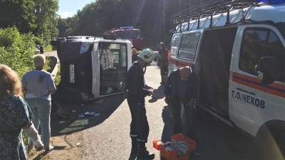 Не менее восьми человек пострадали в ДТП с маршруткой в Подмосковье