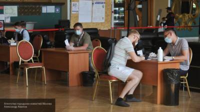 "Голос" выдал за нарушение отказ журналисту в съемке на избирательном участке в Барнауле