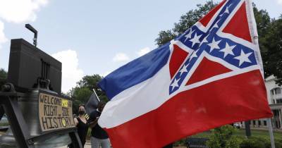 Американский штат заменит флаг из-за расизма