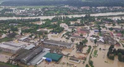 Непогода на Прикарпатье: регион до сих пор не получил средства на ликвидацию последствий, выделенные на прошлой неделе (видео)