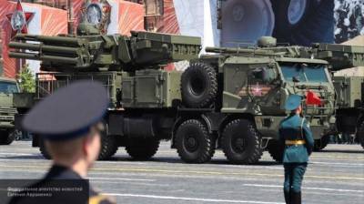 ВЦИОМ: парад Победы смотрели 61% россиян