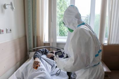 В России сокращается число выявленных больных с коронавирусом