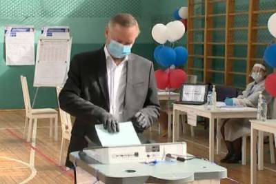 Александр Беглов проголосовал по поправкам в Конституцию