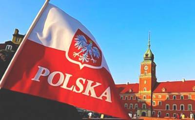 Польша возобновила авиасообщение с Украиной