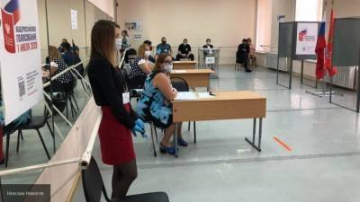 Беглов: в Петербурге зафиксированы провокации против членов избирательных комиссий