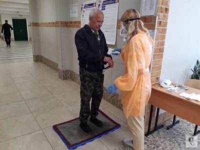 Голосование в Петербурге проходит активно и по всем санитарным нормам