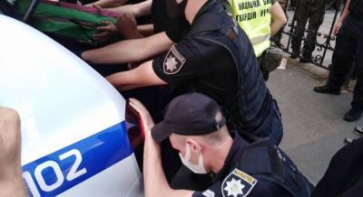 На Банковой произошли столкновения между шахтерами и полицией (фото)