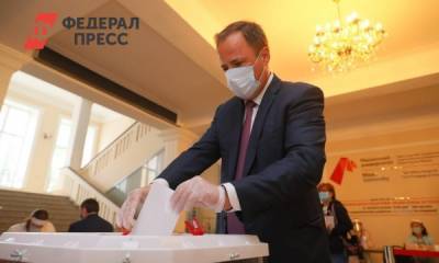 Полпред президента в ПФО Игорь Комаров принял участие в голосовании по поправкам