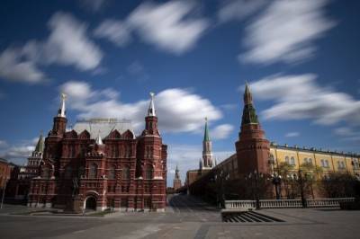 Музеи Московского Кремля возобновят работу для посетителей 3 июля
