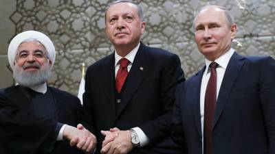 Президенты России, Ирана и Турции начали видеосаммит по Сирии