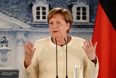Меркель заявила о важности завершения строительства "Северного потока — 2"