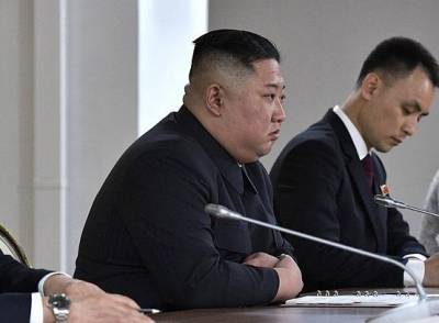 Непристойные фото жены Ким Чен Ына назвали реальной причиной разрушения межкорейского офиса связи в КНДР