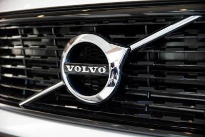 Volvo отзывает более 2 млн машин из-за дефекта ремней безопасности
