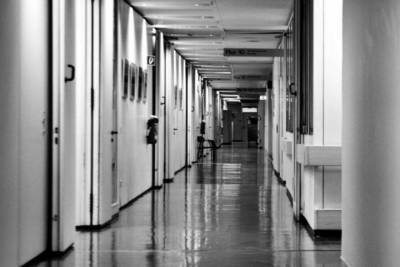 Семь воронежских больниц перестали принимать COVID-пациентов