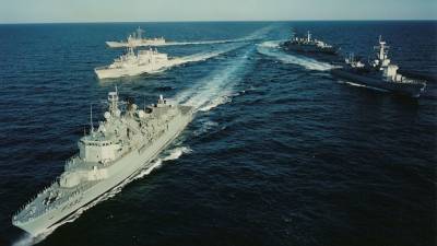 Российские военные следят за учениями НАТО в Атлантическом океане