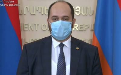 "Проблемы могут создать лишь родители": министр о вступительных экзаменах в вузы Армении