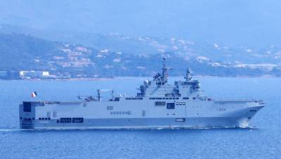 Франция решила прекратить участие в миссии НАТО в Средиземном море