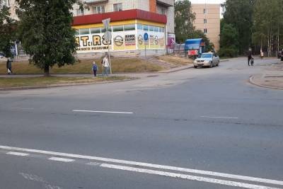 На ул.Труда в Пскове вернули поворот налево во дворы