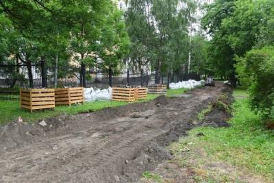 Парк у собора Александра Невского преобразится до конца лета