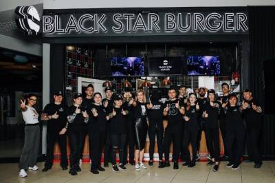 В Рязани открылся первый Black Star Burger