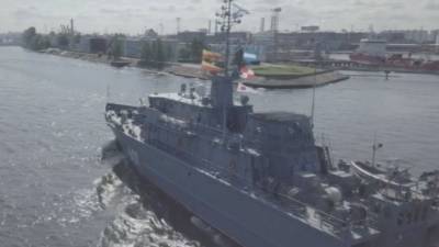 Летчики морской авиации начали подготовку к Военно-морскому параду в Петербурге