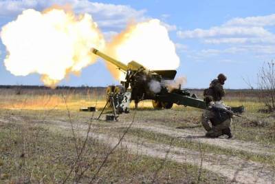 За сутки ВСУ 12 раз открывали огонь по ДНР