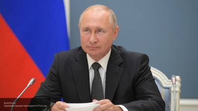 Путин назвал неоценимой волонтерскую деятельность участников форума "Таврида"