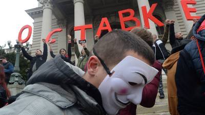 Без беспорядков: в Сербии снова прошли акции протеста
