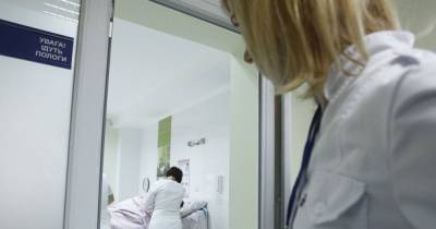 Смерть роженицы и увечье младенца: четырем врачам из Львовской области объявили подозрение