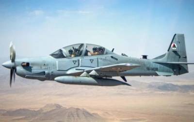 В Афганистане во время учебного полета разбился военный самолет