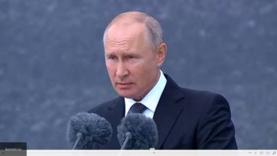 В Кремле отреагировали на сравнение Путина со Сталиным