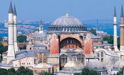 ЮНЕСКО предупредила власти Турции по вопросу изменения статуса Святой Софии