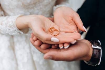В 2020 году украинцы женились в пять раз чаще, чем разводились - yaizakon.com.ua - Украина