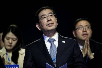 СМИ: Мэр Сеула Пак Вон Сун покончил с собой из-за сексуального скандала