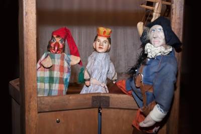 Директор театра кукол «Теремок»: «Новогодние ёлки будут в обновлённом здании театра»